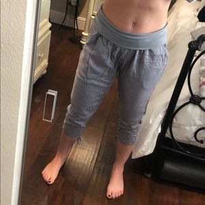 “ parachute capris” size 6.